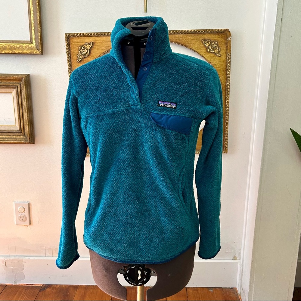 Patagonia Blue Fleece Pullover, Size Small